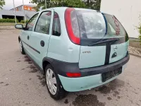 Używany Opel Corsa Elegance 75 KM (55 kW) 2002 Zielony Hatchback