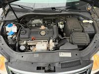 Gebraucht VW Eos 154 PS (113 kW) 2010 Schwarz Cabrio