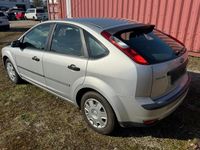 Gebraucht Ford Focus 100 PS (73 kW) 2005 Gelb Limousine