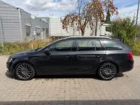 Gebraucht Skoda Octavia Ambition 105 PS (77 kW) 2014 Schwarz Kombi