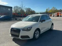 Gebraucht Audi A1 Attraction 86 PS (63 kW) 2012 Weiß Kleinwagen