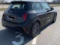 Gebraucht Mini Cooper S Classic 204 PS (150 kW) 2025 Schwarz Kleinwagen
