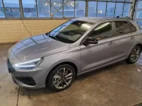 Gebraucht Hyundai i30 101 PS (74 kW) 2025 Lila Kleinwagen