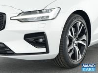 Gebraucht Volvo V60 Plus 197 PS (144 kW) 2025 Weiß Kombi