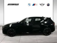 Neu BMW M135 Performance 300 PS (220 kW) 2026 Black sapphire Kleinwagen