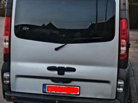 Second-hand Renault Trafic 145 CP (106 kW) 2007 Gri Monovolum