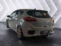 Gebraucht Kia Ceed Spirit 135 PS (99 kW) 2016 Silber Kleinwagen