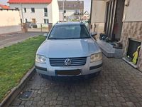 Gebraucht VW Passat Basis 131 PS (96 kW) 2002 Silber Kombi