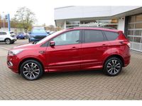 Gebraucht Ford Kuga ST-Line 179 PS (131 kW) 2019 Rot SUV