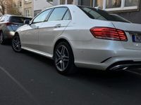 gebraucht Mercedes E400 4MATIC AMG-Paket