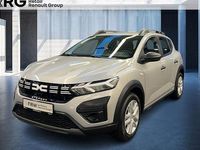 Gebraucht Dacia Sandero Essentiel 101 PS (74 kW) 2024 Grau Limousine