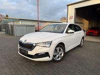 Gebraucht Skoda Scala Cool Plus 116 PS (85 kW) 2020 Weiß Kleinwagen