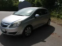 Używany Opel Corsa 87 KM (63 kW) 2010 Srebrny Hatchback
