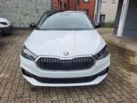 Gebraucht Skoda Fabia Selection 150 PS (110 kW) 2024 Moonweiß metallic / dach schw Kleinwagen