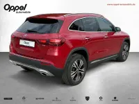 Gebraucht Mercedes GLA200 Advanced Plus 177 PS (130 kW) 2024 Patagonienrot  metalliclack SUV