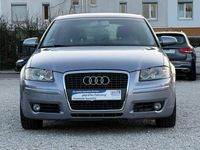Gebraucht Audi A3 Attraction 116 PS (85 kW) 2004 Silber Kleinwagen
