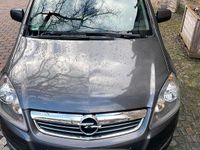 Gebraucht Opel Zafira 115 PS (84 kW) 2011 Grau Van / Kleinbus