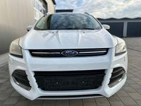 Gebraucht Ford Kuga Titanium 163 PS (119 kW) 2014 Weiß SUV