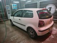 Gebraucht VW Polo 60 PS (44 kW) 2009 Weiß Kleinwagen