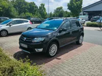 Gebraucht Dacia Sandero Stepway 90 PS (66 kW) 2013 Schwarz Kleinwagen