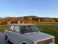 Second-hand Lada 2101 44 CP (32 kW) 1971 Bej Berlinǎ