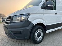 Neu VW Crafter 177 PS (130 kW) 2025 Candy weiß Van