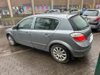 Gebraucht Opel Astra 100 PS (73 kW) 2007 Grau Kleinwagen