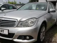 Gebraucht Mercedes C180 120 PS (88 kW) 2013 Silber Limousine