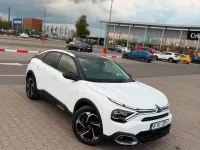 Gebraucht Citroën C4 PureTech 131 PS (96 kW) 2022 Weiß Limousine