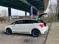 Gebraucht Citroën DS5 Sport Chic 200 PS (147 kW) 2012 Weiß Kleinwagen