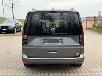 Gebraucht VW Caddy Maxi California 122 PS (89 kW) 2022 Indiumgrau Van / Kleinbus