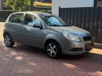 Gebraucht Chevrolet Aveo 84 PS (61 kW) 2010 Grau Kleinwagen