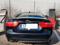 Gebraucht Jaguar XE Prestige 179 PS (131 kW) 2016 Schwarz Limousine