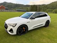 Gebraucht Audi e-tron S-Line 300 kW (408 PS) 2021 Weiß SUV