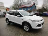 Gebraucht Ford Kuga Titanium 182 PS (133 kW) 2016 Weiß SUV