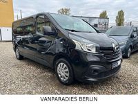 Second-hand Renault Trafic Expression 125 CP (91 kW) 2016 Negru Monovolum
