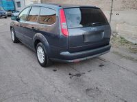 Gebraucht Ford Focus 101 PS (74 kW) 2005 Grau Kombi