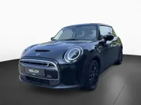 Gebraucht Mini Cooper SE Classic 135 kW (184 PS) 2023 Midnight black ii (schwarz) Kleinwagen