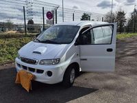 Gebraucht Hyundai H-1 140 PS (102 kW) 2008 Weiß Van / Kleinbus