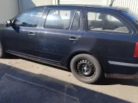 Gebraucht Skoda Octavia Classic 102 PS (75 kW) 2011 Schwarz Kombi