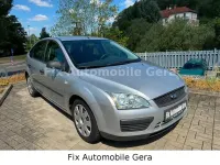 Gebraucht Ford Focus Trend 116 PS (85 kW) 2006 Polarsilber metallic Limousine