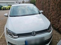 Gebraucht VW Polo Comfortline 75 PS (55 kW) 2015 Weiß Kleinwagen