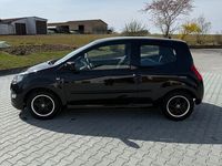 Gebraucht Renault Twingo 75 PS (55 kW) 2012 Schwarz Kleinwagen