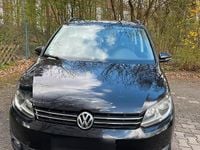 Gebraucht VW Touran 105 PS (77 kW) 2011 Schwarz Van / Kleinbus