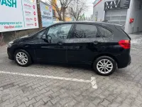 Gebraucht BMW 218 Active Tourer Advantage 150 PS (110 kW) 2019 Schwarz Van / Kleinbus