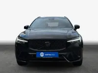 Gebraucht Volvo XC60 Plus 250 PS (183 kW) 2025 Onyx black metallic SUV
