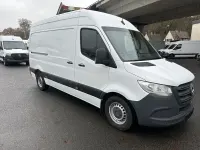 Gebraucht Mercedes Sprinter 143 PS (105 kW) 2019 Arktikweiss Van