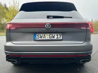 Gebraucht VW Touareg R-line 231 PS (169 kW) 2024 Grau SUV
