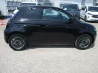Gebraucht Fiat 500e Icon 86 kW (118 PS) 2022 Schwarz Limousine