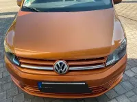 Używany VW Caddy Trendline 84 KM (61 kW) 2015 Pomarańczowy Minivan